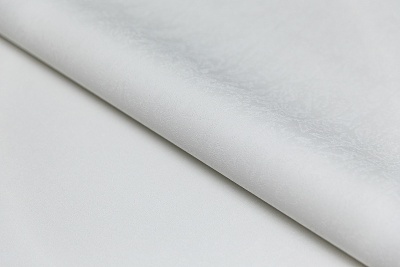 Обои виниловые на флизелиновой основе Ориент база, белый