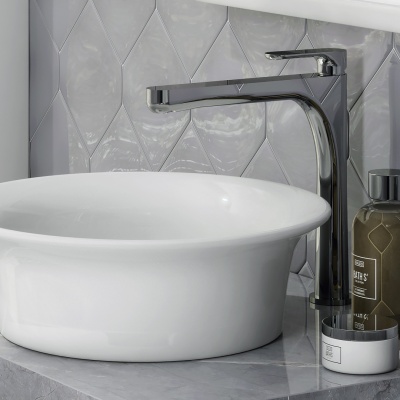 Смеситель для раковины OLE однорычажный высокий без донного клапана, хром глянец